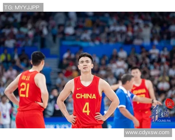 姚明荣获男篮颁奖盛典殊荣引领中国篮球新征程