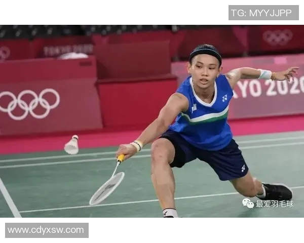 深圳羽毛球队防反战术解析与实战应用探讨 深圳羽毛球队防反战术解析与实战应用探讨